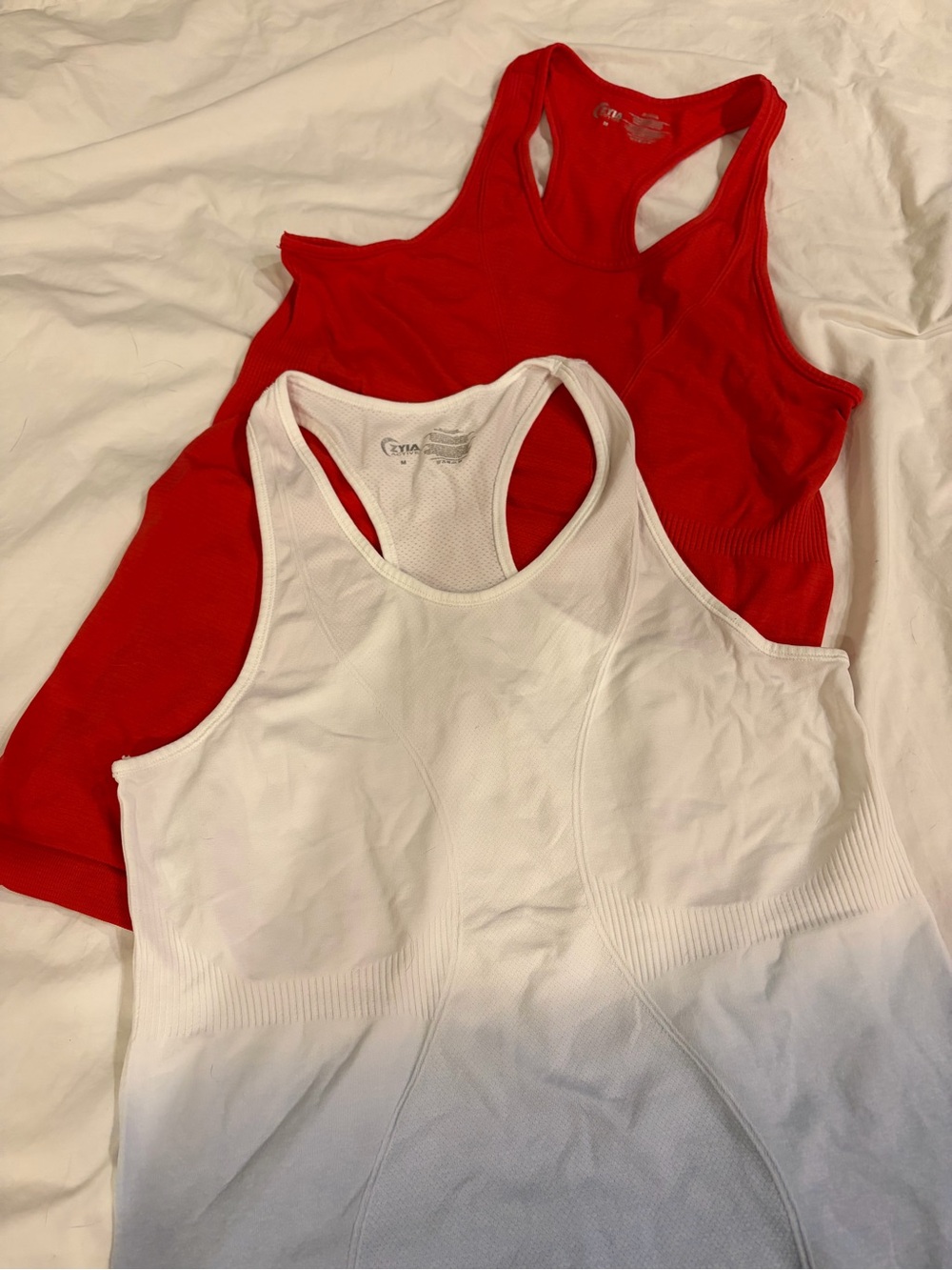TWO ZYIA Seamless Racerback Tank Tops - Red & Blue/White Ombre size M